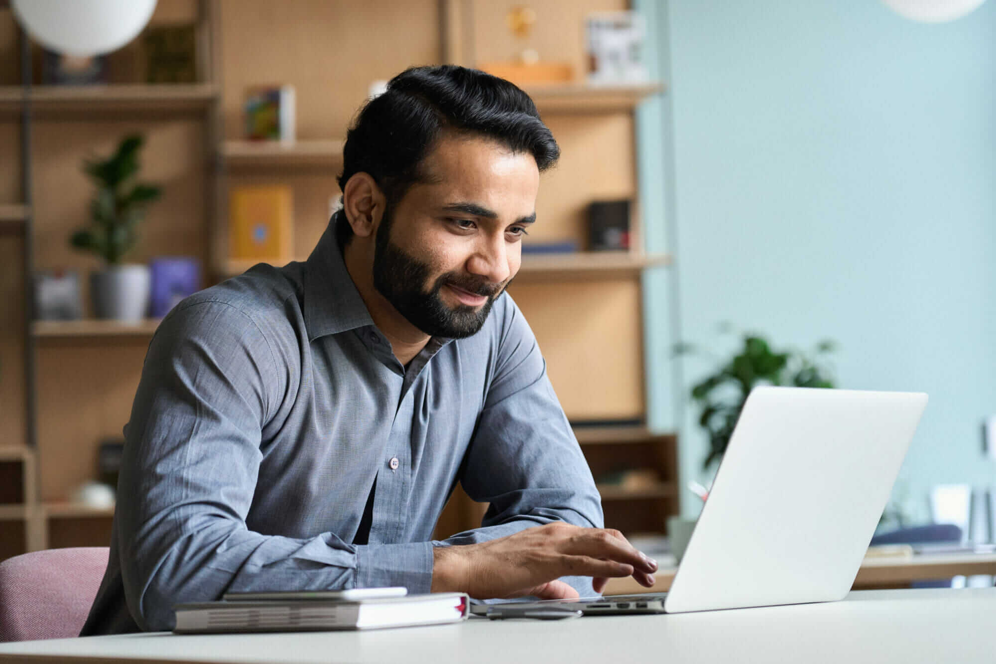 Meeting for online therapy Mile High Psychology Example of meeting for online therapy from home
